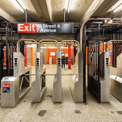 The subway’s new contactless payment system begins slow rollout Friday ...