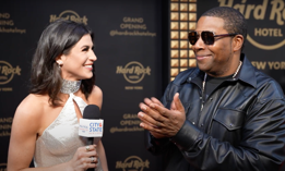 Skye and Kenan Thompson on the red carpet at the Hard Rock Hotel Times Square.