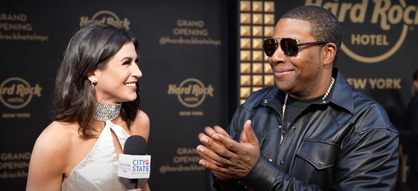 Skye and Kenan Thompson on the red carpet at the Hard Rock Hotel Times Square.