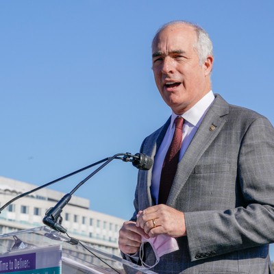 Bob Casey weighs in on state's U.S. Senate race, criticizes GOP – City & State Pennsylvania