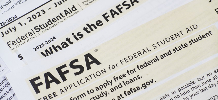 Some New York lawmakers want to require the FAFSA form.