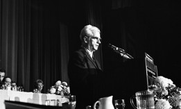 Attorney Paul O’Dwyer speaks at a 1968 campaign fundraiser for U.S. Senate, a race he lost to Republican Jacob Javits.
