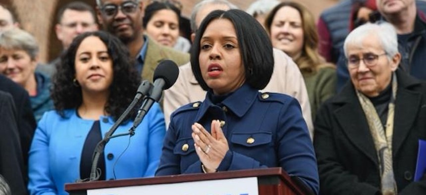 Dorcey Applyrs won a commanding victory in the Democratic Albany mayoral primary.