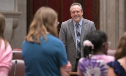 State Sen. Peter Oberacker meets with students from his district in the state Capitol.