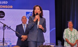 At the labor breakfast, Gov. Kathy Hochul said, "We're gonna have a new mayor, and I am so proud that this individual is gonna work with me shoulder-to-shoulder." 