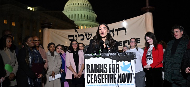 Caption: Rep. Alexandria Ocasio Cortez speaks at a Rabbis for Ceasefire Now press conference on November 13, 2023 to call for a ceasefire between Israel and Hamas.