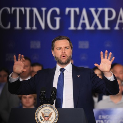 JD Vance stumps for Long Island Republicans - City & State New York