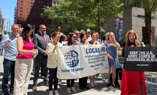 City Council Speaker Julie Menin and congressional nominee Brad Lander were among those protesting the planned move of U.S. Army Corps of Engineers offices.