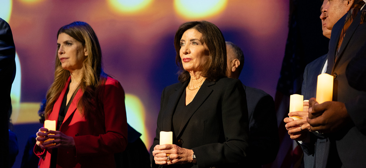 Gov. Kathy Hochul delivered remarks at the UJA’s Oct. 7 commemoration this year. 